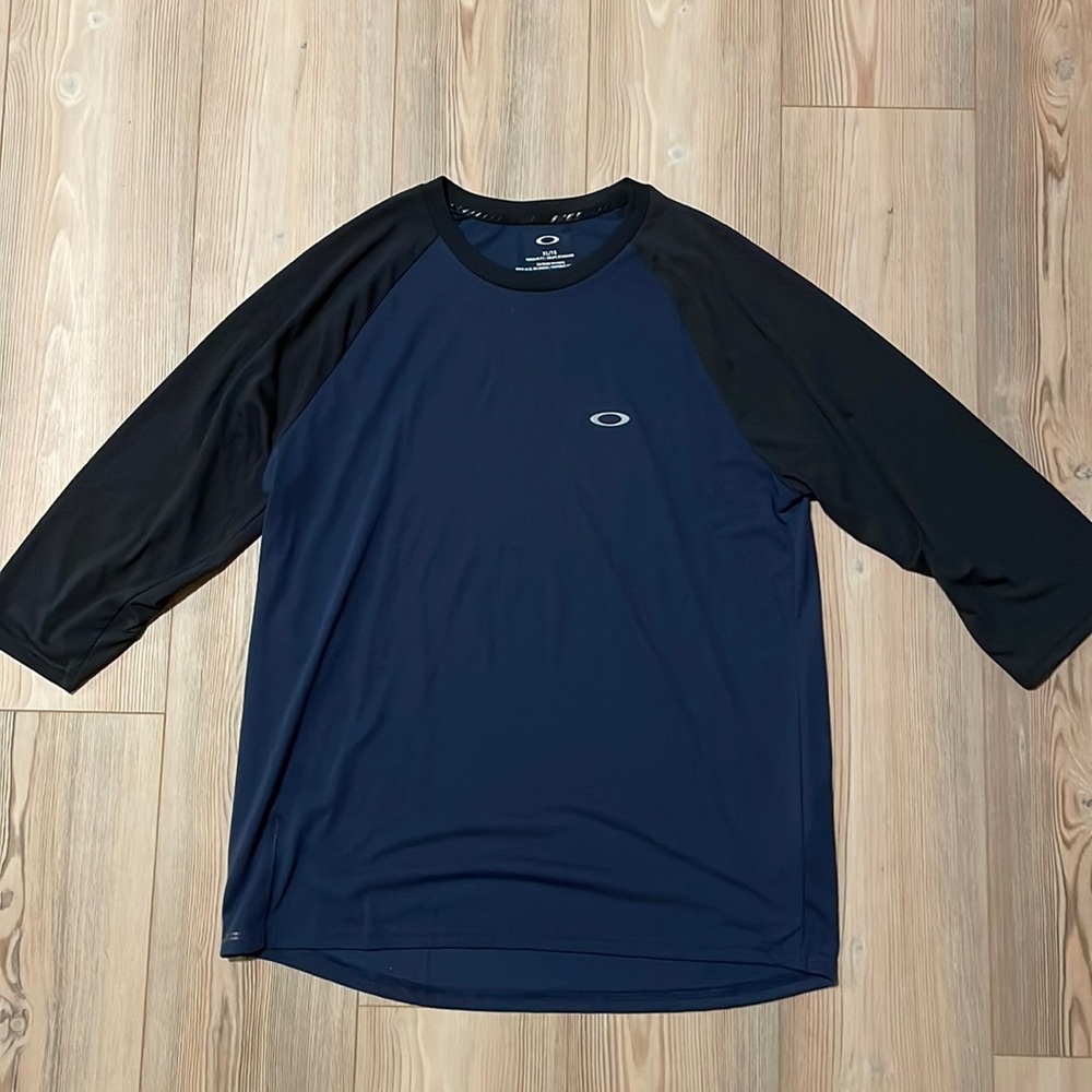 Oakley Baseball Tee